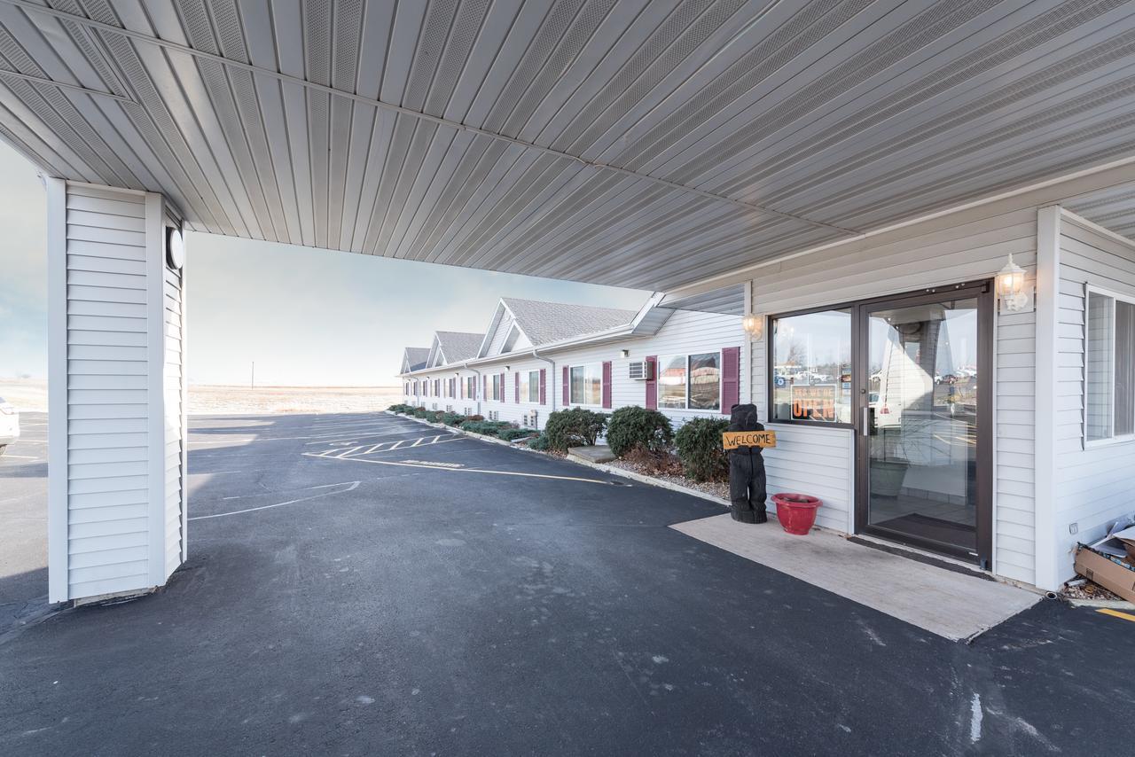 Countryside Motel - Cadott Exterior photo